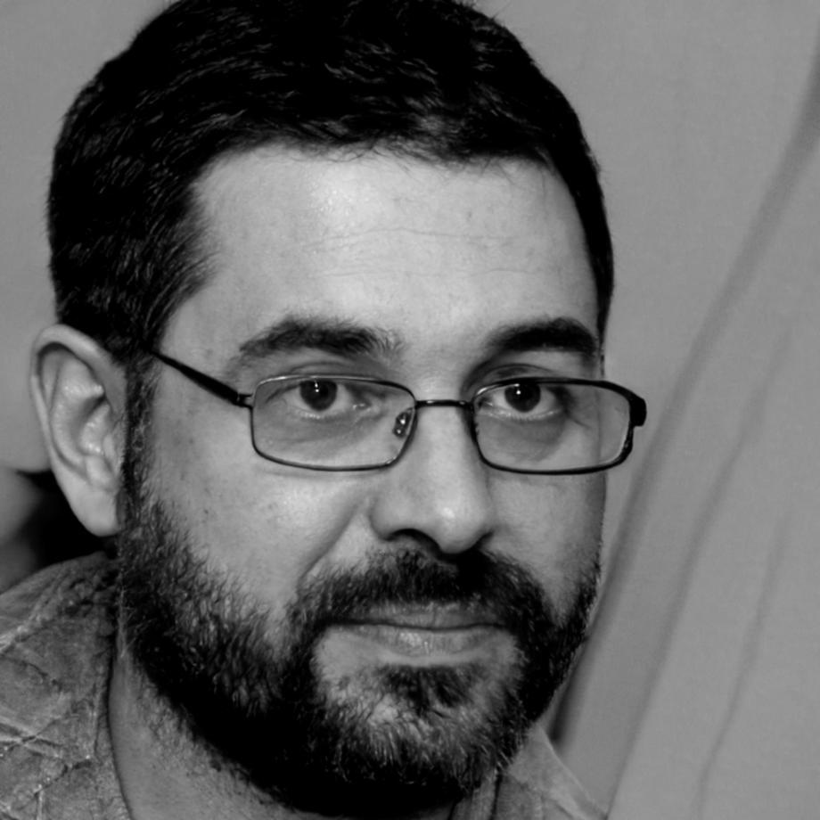 Miguel Torres, Experto en Análisis Financiero